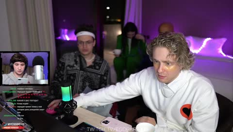 Чел не вдупляет
