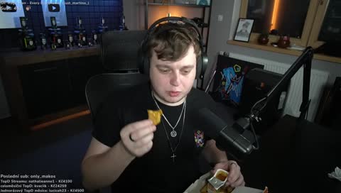 co jí morry?