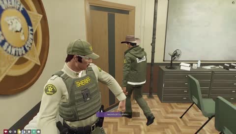 Heddi a jeho reakce na patrolu se stigem :D