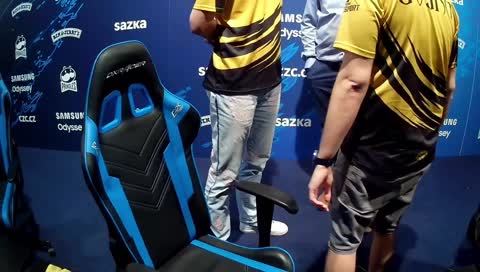 Coach majk vysvětluje 