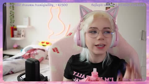 Lucy tiktok robot KEKW ( BOBA BOUNCE ) xDD