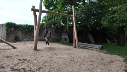 Freeze odletel z hojdačky XD 