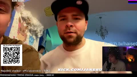 Pavel a jeho inro na Wole v anime baru