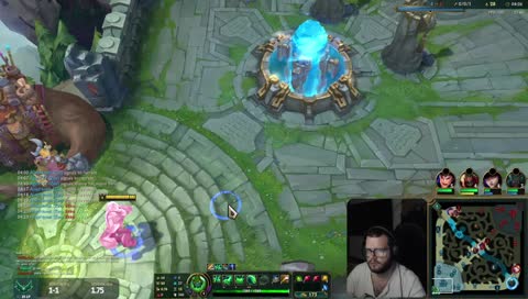 xayah E na spawne?