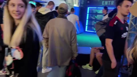 domovnikos jde na zeleno