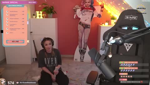 Hazel spritzt auf uns D: