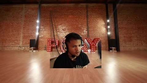 nung ginagawa mue?! hahaha