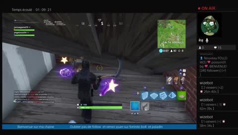 bienvenue sur mon live et venez jouer avec moi