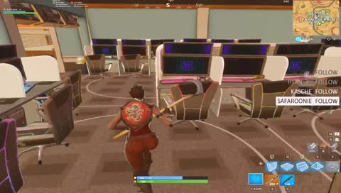 Solo scrims, 15 years old cant compete :(