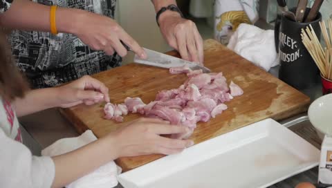 GGcooking [77] : หมูปิ๊ง หมูปิ้ง