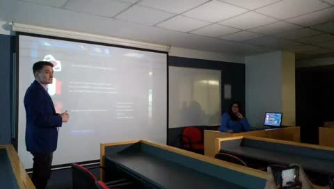 Charla DEVA en la UP