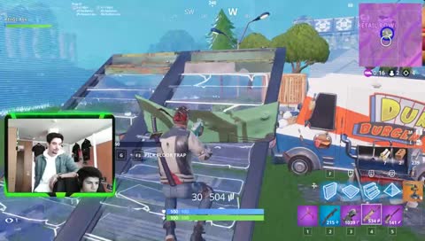 Win Rox Ferreira in Lan House Penafiel