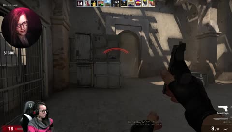 :d