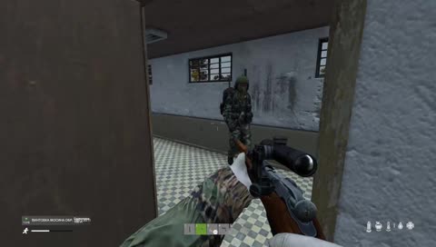 К НАМ ЧУВАК ЗАШЕЛ!