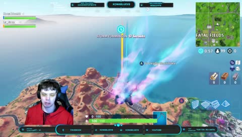 playing some fortnite