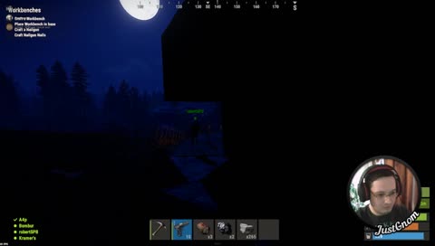 У Гнома в пещере.