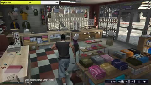 CE SOIR C'EST LA GUERRE [Adastra 600 slots]